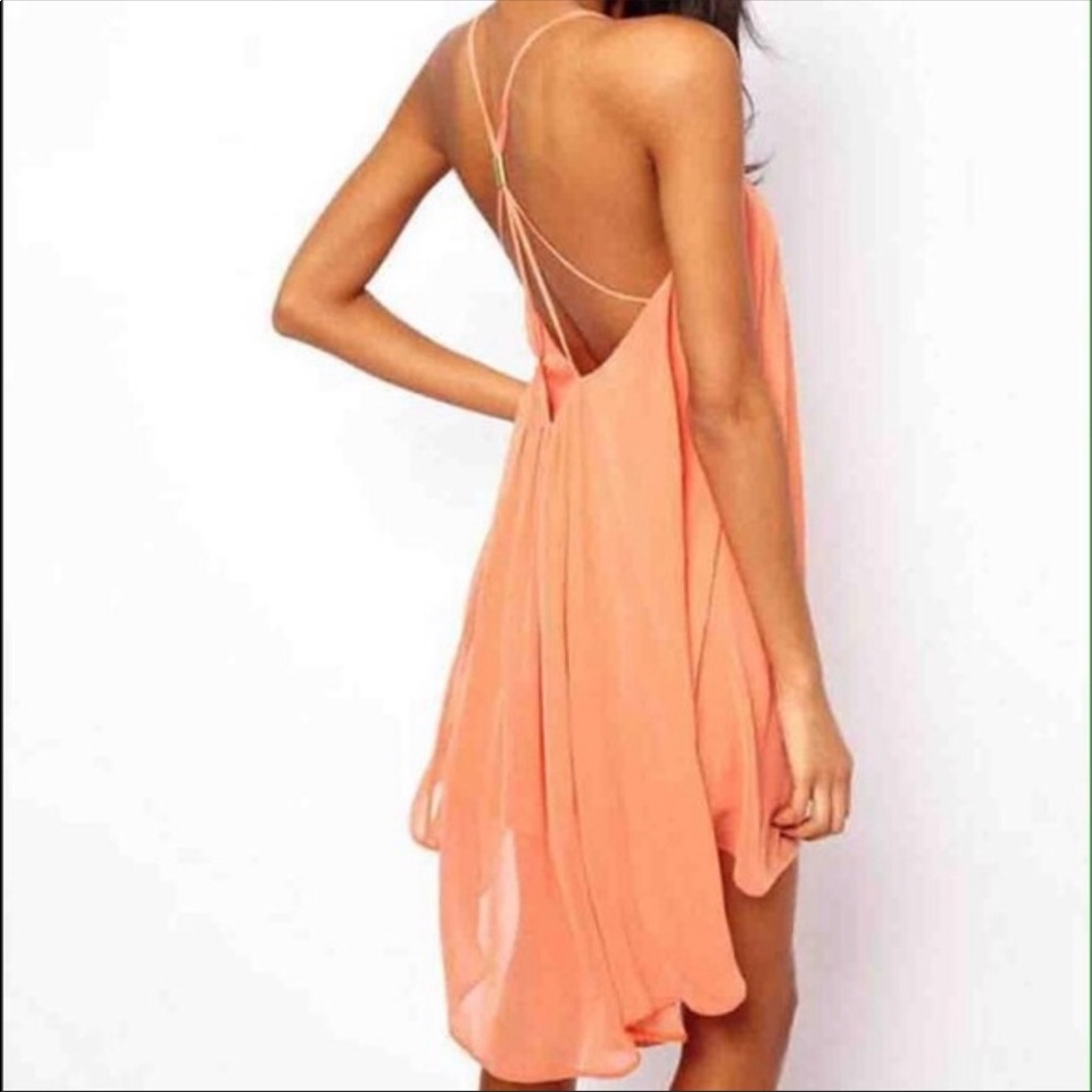 Super cute flowing mini dress.